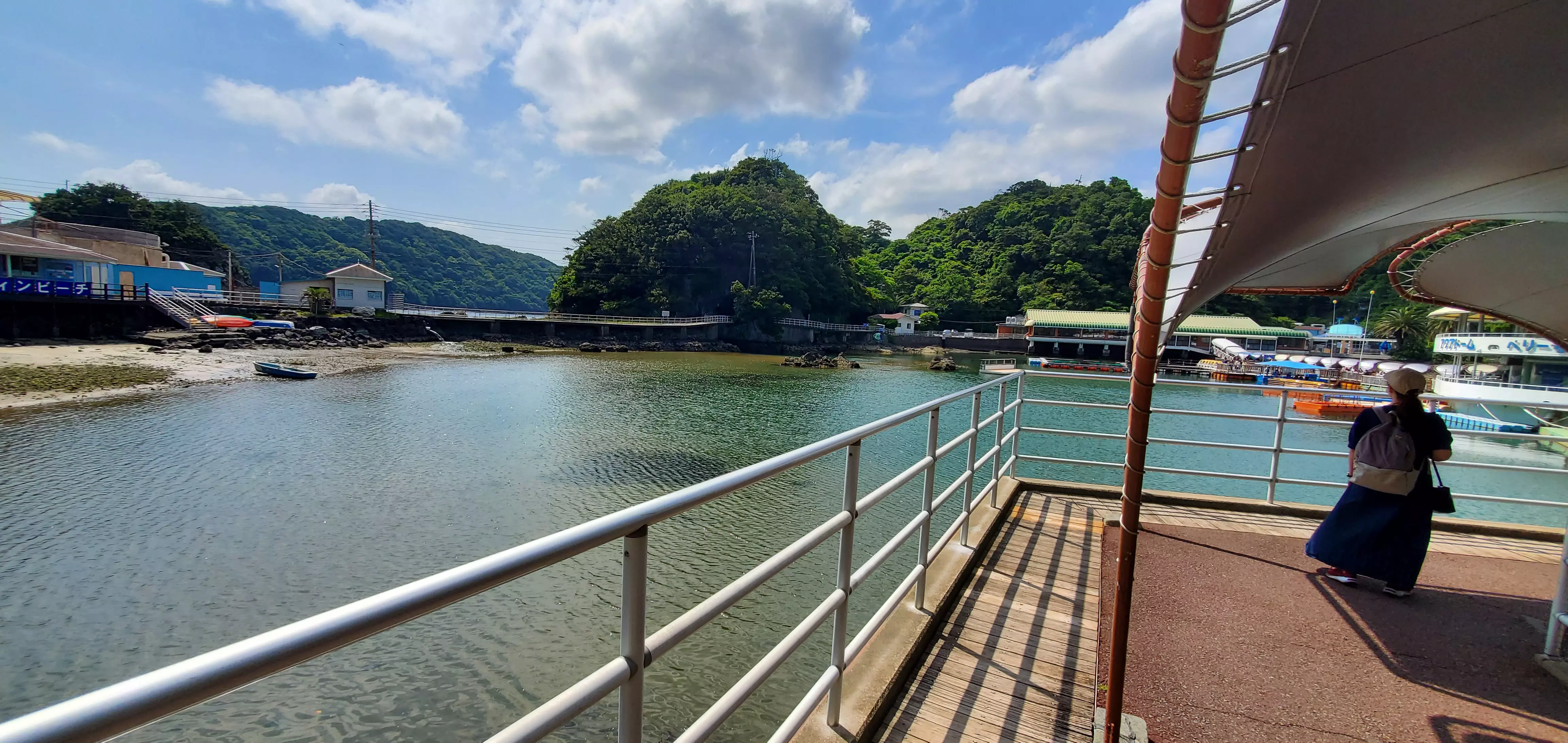 下田海中水族館内の様子２